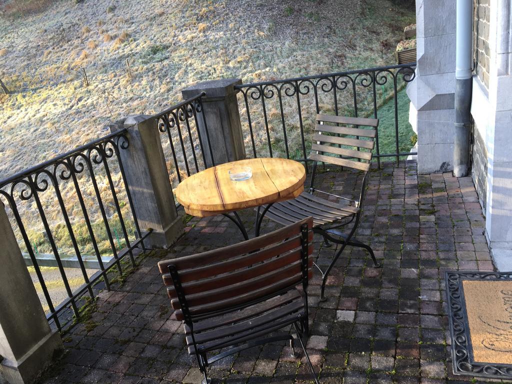 Chateau Bleu Trooz Exterior photo